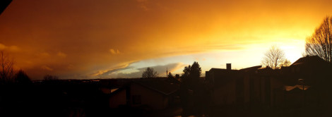 Sonnenuntergang vom Balkon