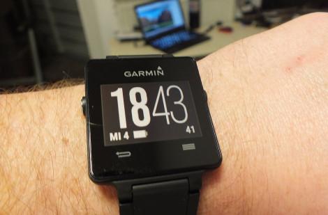 Garmin Vivoactive am Arm