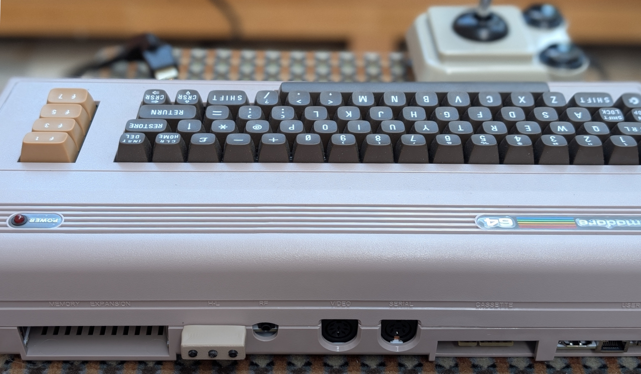Resettaster am Commodore C64 Ultimate